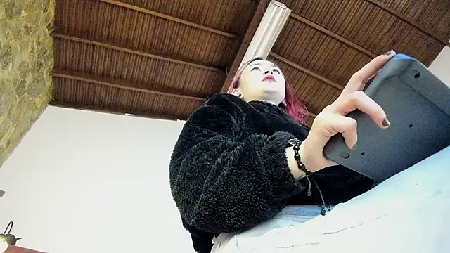 Snapshot of madame_ibby chatting on January 16, 2026, 1:26 pm madame ibby online show from January 16, 2026, 1:26 pm