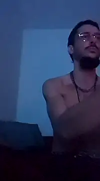 Snapshot of casualtimepassenger chatting on January 26, 2025, 12:05 am casualtimepassenger online show from January 26, 2025, 12:05 am