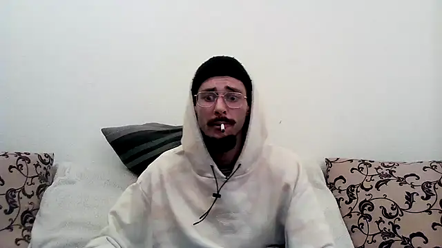 Snapshot of casualtimepassenger chatting on February 23, 2025, 6:07 am casualtimepassenger online show from February 23, 2025, 6:07 am