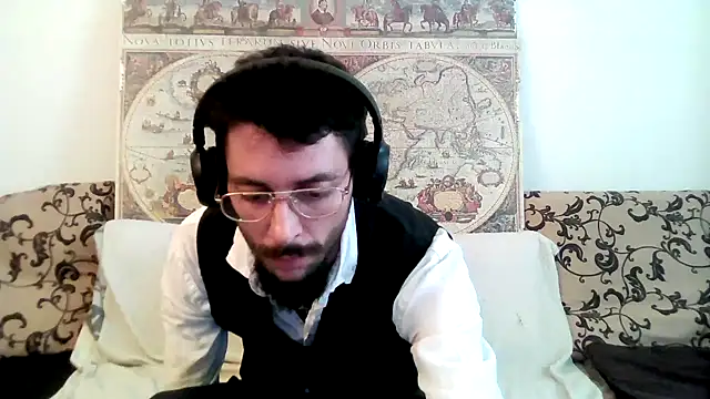 Snapshot of casualtimepassenger chatting on March 3, 2025, 3:42 pm casualtimepassenger online show from March 3, 2025, 3:42 pm