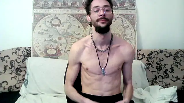 Snapshot of casualtimepassenger chatting on March 3, 2025, 6:44 pm casualtimepassenger online show from March 3, 2025, 6:44 pm