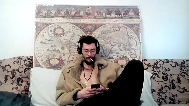 Snapshot of casualtimepassenger chatting on March 6, 2025, 5:46 am casualtimepassenger online show from March 6, 2025, 5:46 am