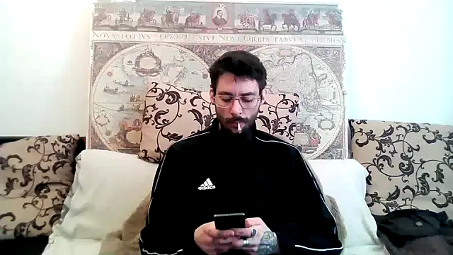 Snapshot of casualtimepassenger chatting on March 10, 2025, 8:04 am casualtimepassenger online show from March 10, 2025, 8:04 am