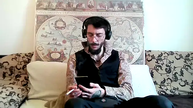 Snapshot of casualtimepassenger chatting on March 15, 2025, 8:48 am casualtimepassenger online show from March 15, 2025, 8:48 am