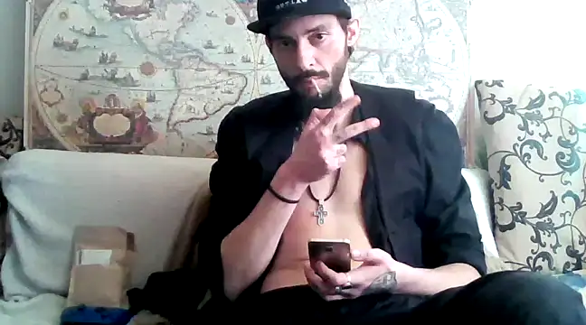 Snapshot of casualtimepassenger chatting on March 21, 2025, 7:00 am casualtimepassenger online show from March 21, 2025, 7:00 am