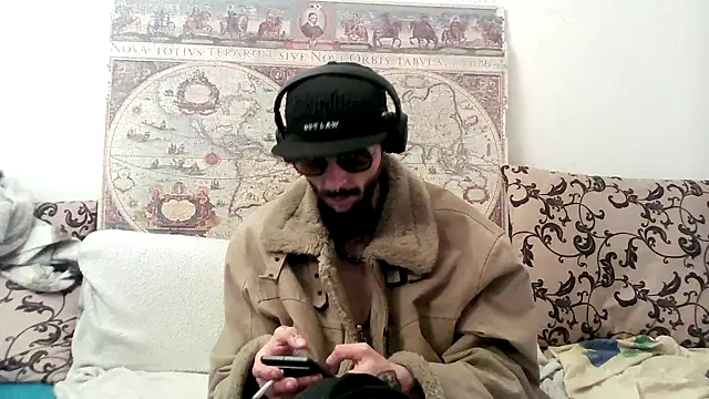 Snapshot of casualtimepassenger chatting on March 21, 2025, 7:24 pm casualtimepassenger online show from March 21, 2025, 7:24 pm