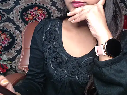 Snapshot of Wish_Queen chatting on December 17, 2025, 2:12 pm Wish Queen online show from December 17, 2025, 2:12 pm