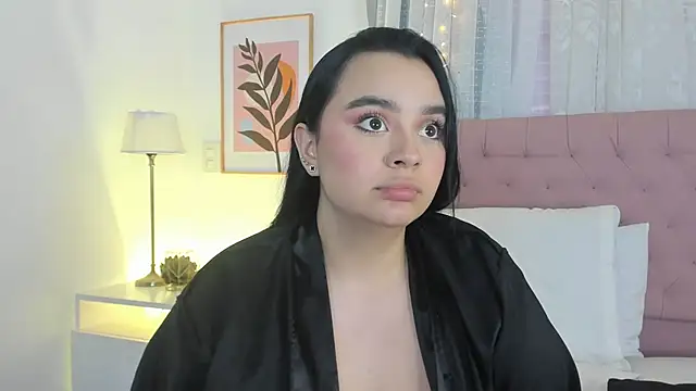 Cristal Cutte online show from January 9, 2025, 4:49 pm