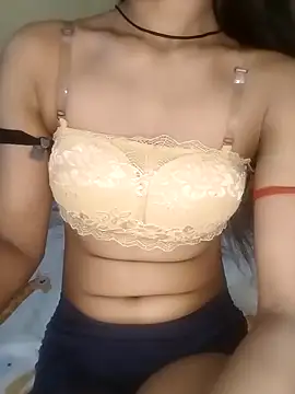 Alina fun online show from January 3, 2025, 7:18 pm