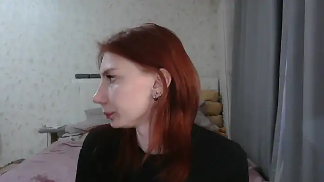 Snapshot of KateBunny chatting on April 14, 2026, 3:40 pm KateBunny online show from April 14, 2026, 3:40 pm