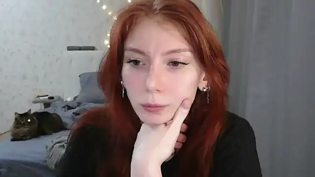 Snapshot of KateBunny chatting on April 21, 2026, 4:45 pm KateBunny online show from April 21, 2026, 4:45 pm