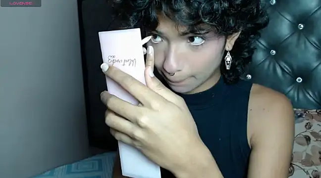 Snapshot of ToshiaKimich chatting on March 11, 2025, 12:39 pm ToshiaKimich online show from March 11, 2025, 12:39 pm