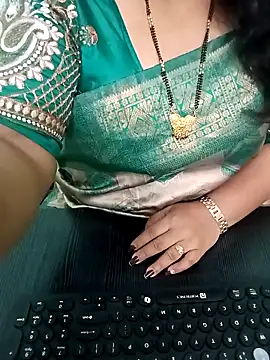 Snapshot of your-sameera chatting on January 6, 2026, 4:49 am your-sameera online show from January 6, 2026, 4:49 am