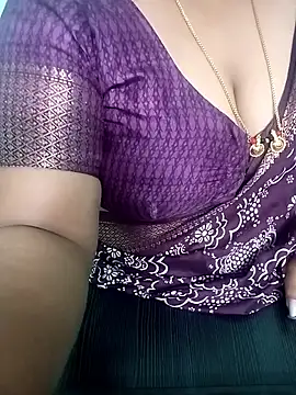 Snapshot of your-sameera chatting on January 12, 2026, 5:07 pm your-sameera online show from January 12, 2026, 5:07 pm