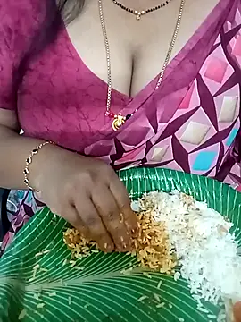 Snapshot of your-sameera chatting on April 8, 2026, 2:50 pm your-sameera online show from April 8, 2026, 2:50 pm