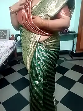 Snapshot of your-sameera chatting on April 11, 2026, 12:53 pm your-sameera online show from April 11, 2026, 12:53 pm