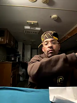 GorgeousRob1904 online show from January 8, 2026, 1:13 pm