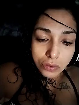 Snapshot of Qqaarly chatting on December 8, 2024, 2:19 pm Qqaarly online show from December 8, 2024, 2:19 pm