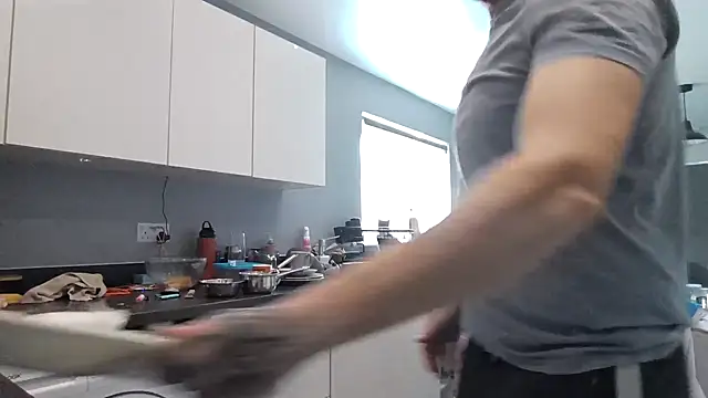 Snapshot of DynamicDuo_oxo chatting on January 13, 2025, 12:13 pm DynamicDuo oxo online show from January 13, 2025, 12:13 pm