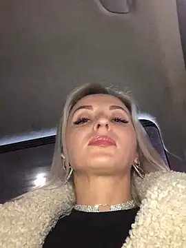 Snapshot of Diamond_Bunny_ chatting on January 15, 2025, 2:56 pm Diamond Bunny  online show from January 15, 2025, 2:56 pm