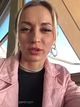 Snapshot of Diamond_Bunny_ chatting on February 2, 2025, 1:41 pm Diamond Bunny  online show from February 2, 2025, 1:41 pm