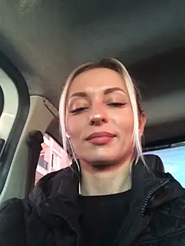 Snapshot of Diamond_Bunny_ chatting on February 6, 2025, 12:05 pm Diamond Bunny  online show from February 6, 2025, 12:05 pm