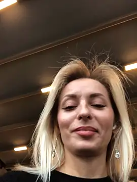 Snapshot of Diamond_Bunny_ chatting on March 20, 2025, 3:58 pm Diamond Bunny  online show from March 20, 2025, 3:58 pm