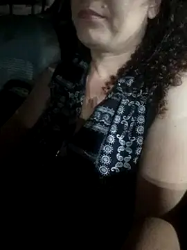 litha luna online show from January 11, 2025, 3:23 am