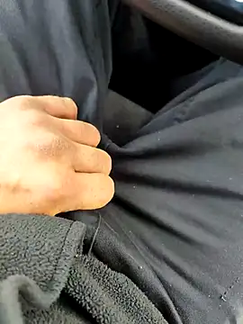 Snapshot of mesetti chatting on January 19, 2026, 11:47 am mesetti online show from January 19, 2026, 11:47 am