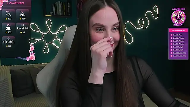 Snapshot of katie_taylorr chatting on February 10, 2026, 9:52 pm katie taylorr online show from February 10, 2026, 9:52 pm