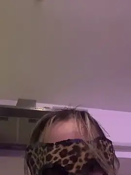 Lyannabuena69 online show from February 7, 2025, 4:59 am