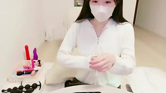 IORio2 online show from April 2, 2026, 5:54 pm