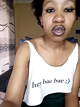 Snapshot of CocoSexyBabe chatting on February 18, 2026, 11:39 am CocoSexyBabe online show from February 18, 2026, 11:39 am