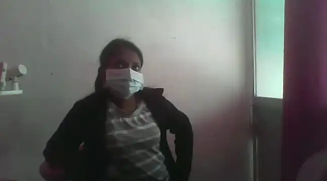 littleTeen online show from January 10, 2025, 6:42 am