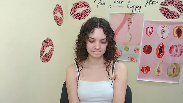 Snapshot of _SusieSu_ chatting on February 28, 2025, 10:30 am SusieSu online show from February 28, 2025, 10:30 am