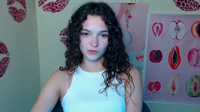 Snapshot of _SusieSu_ chatting on October 17, 2025, 12:30 pm SusieSu online show from October 17, 2025, 12:30 pm