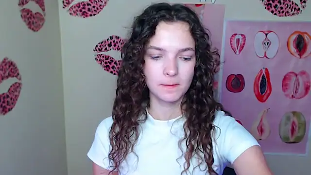 Snapshot of _SusieSu_ chatting on October 25, 2025, 12:56 pm SusieSu online show from October 25, 2025, 12:56 pm