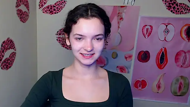 Snapshot of _SusieSu_ chatting on November 28, 2025, 1:14 pm SusieSu online show from November 28, 2025, 1:14 pm