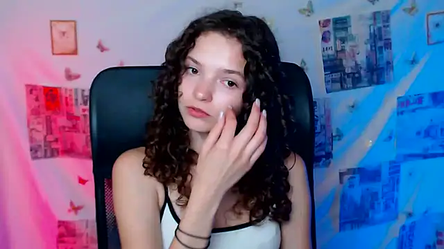  SusieSu  online show from July 1, 2026, 5:56 pm