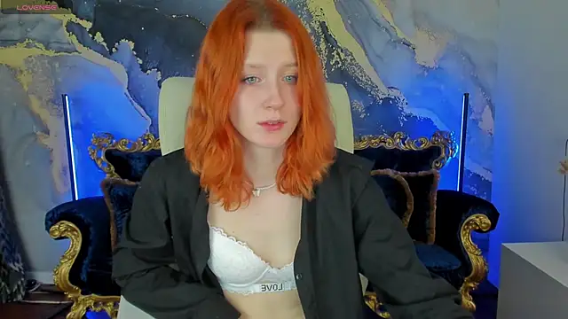 Snapshot of MagicLilu chatting on February 5, 2025, 8:46 pm MagicLilu online show from February 5, 2025, 8:46 pm