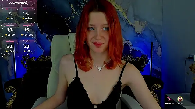 Snapshot of MagicLilu chatting on February 8, 2025, 8:42 pm MagicLilu online show from February 8, 2025, 8:42 pm