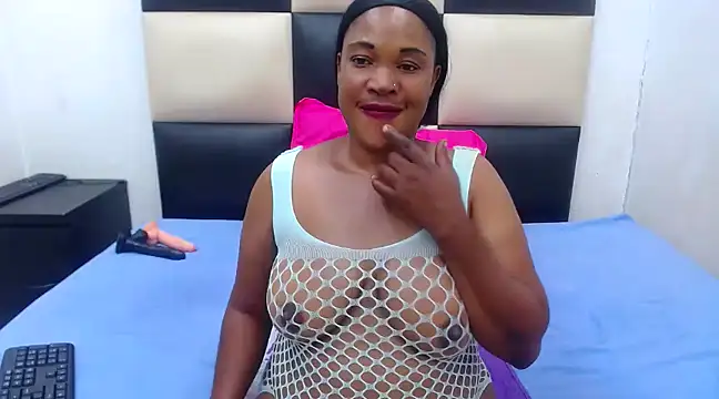 LICKABLEASSxxxx online show from March 6, 2025, 1:37 am