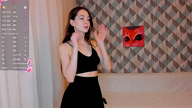 EvaBradley online show from February 4, 2025, 3:36 pm