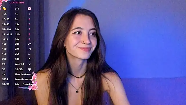 EvaBradley online show from September 25, 2025, 6:22 pm