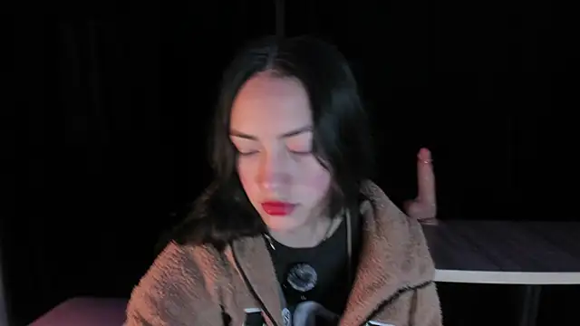 Scarlett  Fox   online show from February 12, 2026, 11:27 am