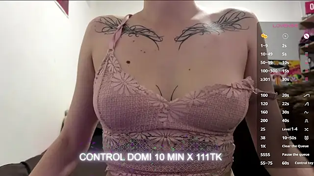 Snapshot of Cloe_five chatting on February 20, 2026, 1:33 pm Cloe five online show from February 20, 2026, 1:33 pm