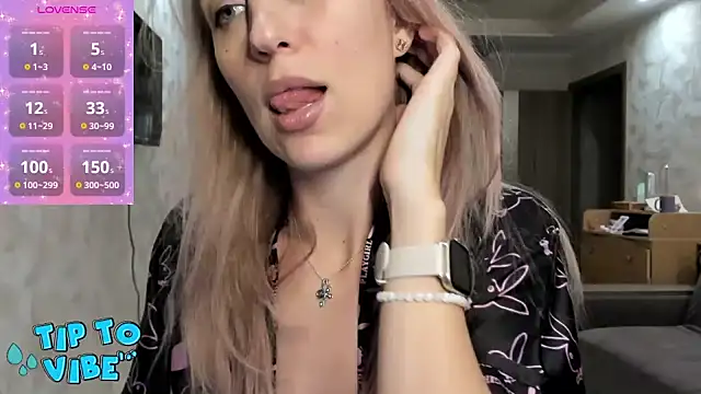 lady Nati online show from December 3, 2024, 2:05 pm