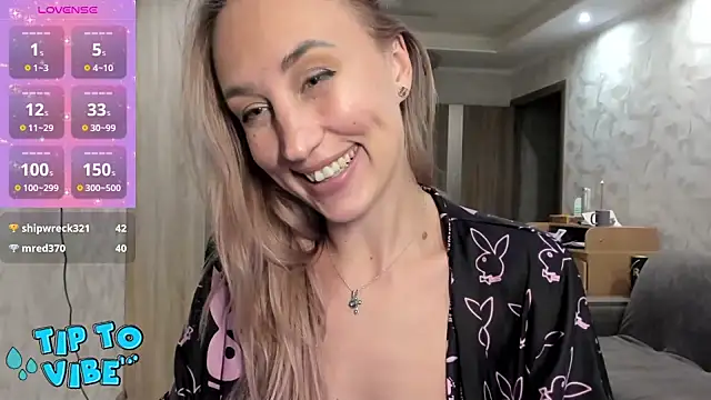 lady Nati online show from December 3, 2024, 5:12 pm