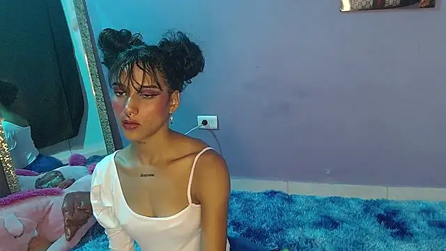 Snapshot of Chelsea__2 chatting on January 23, 2025, 3:54 pm Chelsea 2 online show from January 23, 2025, 3:54 pm