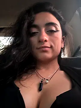 Lila Desiree online show from October 19, 2025, 10:21 pm